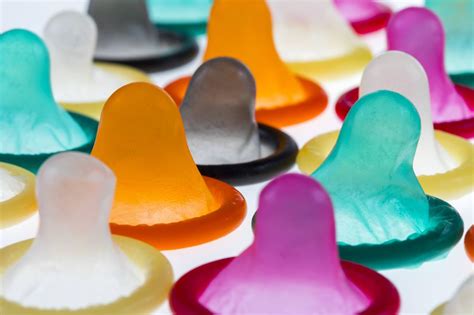 Blowjob ohne Kondom gegen Aufpreis Sexuelle Massage Leihen
